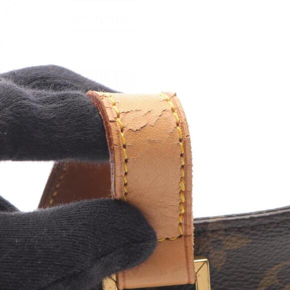 LOUIS VUITTON Brown Monogram Leather Tote Bag - Picture 6 of 13